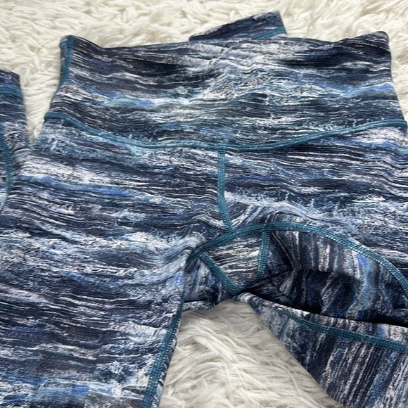 Lululemon Wunder Under Low-Rise Tight *Full-On Luxtreme 28" Aerial Drift Multi - Picture 2 of 6